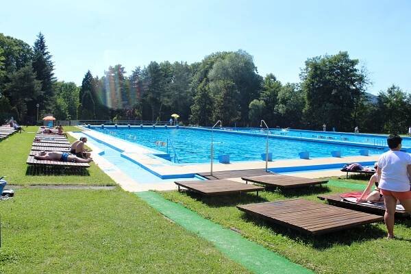 Vzhůru na koupaliště na Novojičínsku, kolik tam dnes utratíte peněz