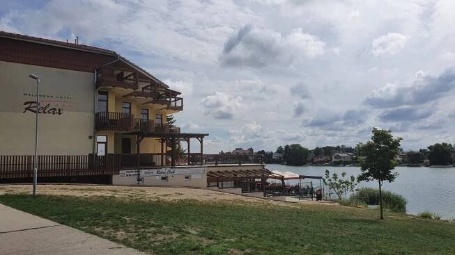 Wellness Hotel Relax - Senec, Sluneční jezera - Travelguide.sk
