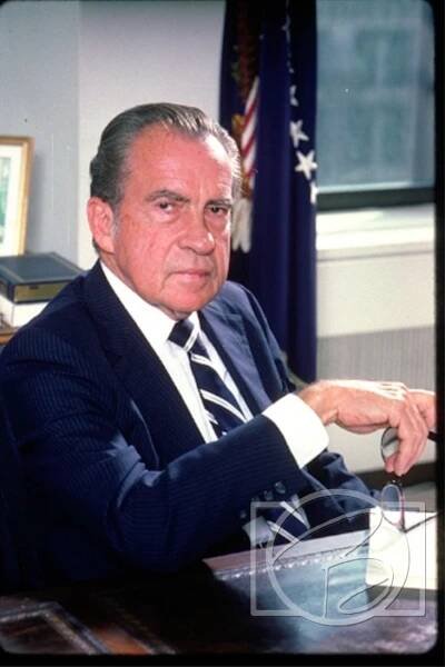 RICHARD M. NIXON — Benjamin R. Martin, Photojournalist