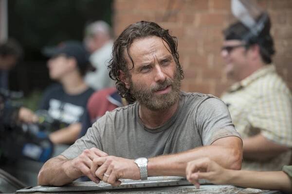 Živí mrtví - Kříže - Z natáčení - Andrew Lincoln