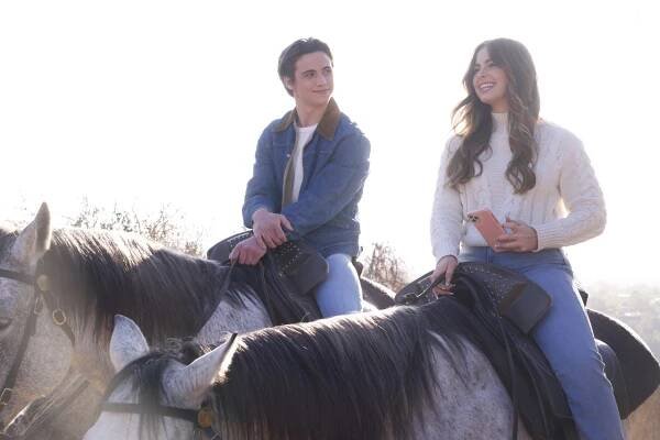 'He’s All That' Remake Starring Addison Rae & Tanner Buchanan Lands At Netflix
