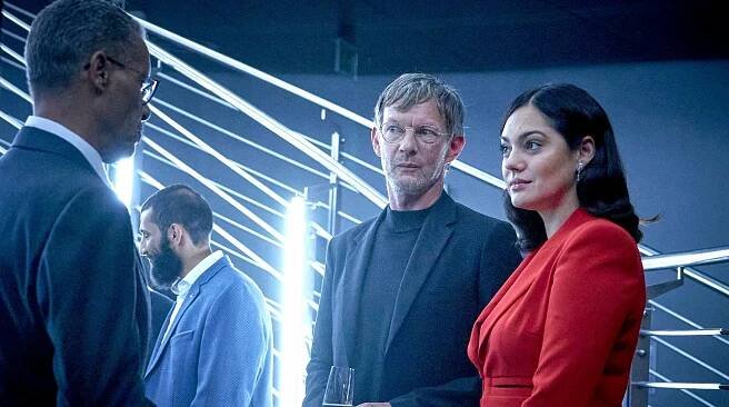 Sebastian Rudolph, Nilamq Farooq - Wo wir sind, ist oben - Tarnen und täuschen - Z filmu