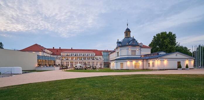 Royal Palace***** - Lázně Turčianské Teplice | Lázně Travel