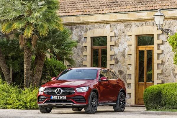 Mercedes-Benz GLC Coupé má po faceliftu. Do prodeje míří výhradně se čtyřválci