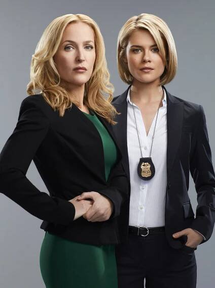 Stav ohrožení - Promo - Gillian Anderson, Rachael Taylor