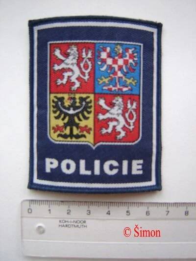 CZE - Služební stejnokroje a další označení Policie České republiky - 