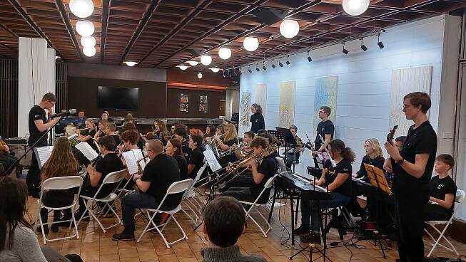 Koncert Big Boss Band a Orchestr a sbor ZUŠ Žirovnice 22.1.2024 | ZUŠ Sezimovo Ústí
