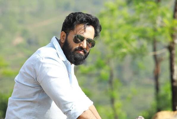 Unni Mukundan | Films | Achayans