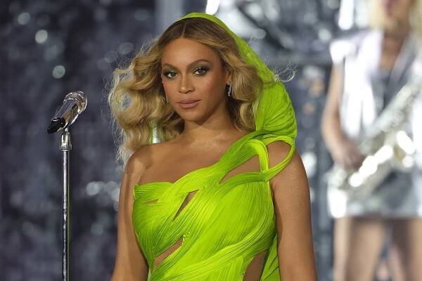 Beyoncé 'Alien Superstar' Lawsuit: Singer's Company Sued Over Sample