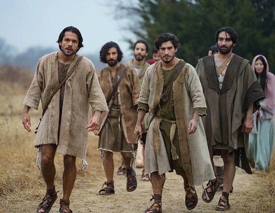 Vyvolení - Za horami - Z filmu - Shahar Isaac, Noah James, George H. Xanthis, Abe Bueno-Jallad
