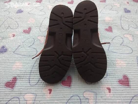 32 33 Zimní boty nepromokavé Goretex Dei-tex DZO