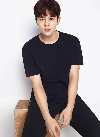 Kim Dong-Joon-1992-p1.jpg