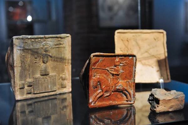 Hradecké muzeum na pouhých osmnáct dní vystaví své nejvzácnější exponáty