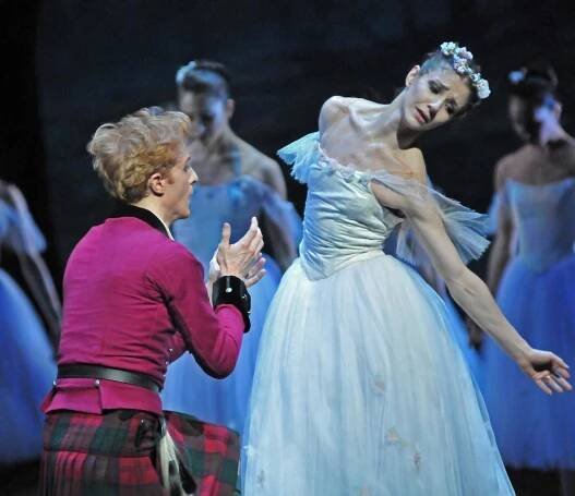 dm-la-sylphide-alina-cojocaru-steven-mcrae-close-end_1000
