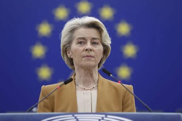 Udrží sa Ursula von der Leyenová na čele Európskej komisie? Má dobré šance, tvrdí odborník
