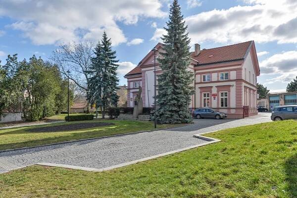 Kurta Hubera, Čakovice - Praha 9 | Prodej, Rodinný dům, 5+kk, 142 m²