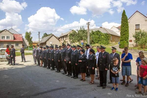 Výročí 125 let založení Sboru dobrovolných hasičů v Laškově a žehnání nové techniky - Oficiální stránky obce Laškov