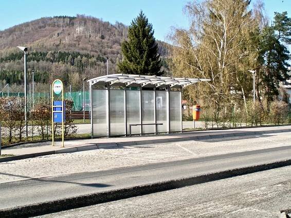 Fotogalerie • Rapotín, u hřiště (Zastávka autobusu) • Mapy.com
