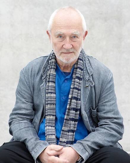Speciální dům na speciálním místě – architekt Peter Zumthor se vrací do rodného kraje - Material Times