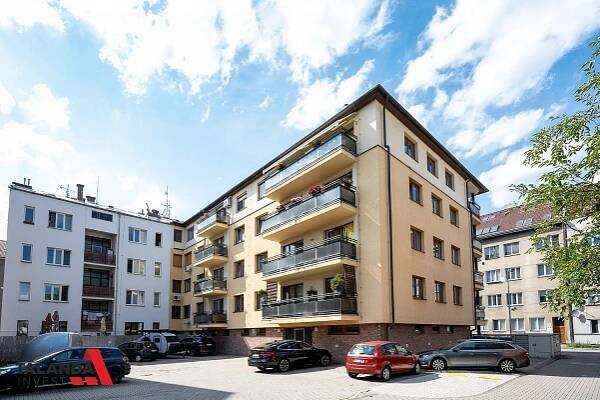 Prodej Byt 3+kk, Nerudova, Pardubice - Zelené Předměstí