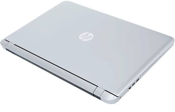 HP Pavilion 17-g153nc Natural Silver