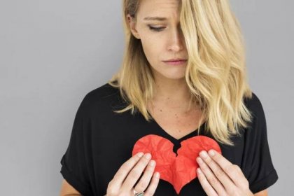 Syndrom zlomeného srdce: Smrtelné nebezpečí číhá možná i ve vašem vztahu. Zjistěte, jestli se to netýká i vás