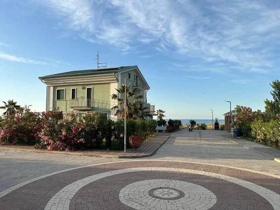 Vila House Mandatoriccio Marina