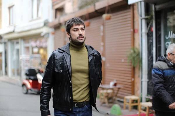 Yürek Çıkmazı - Babasının Kızı - Z filmu - Alp Navruz