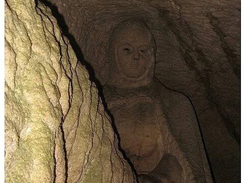 Jeskyně - Médium.cz
