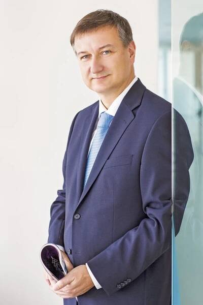 >Po pěti letech ve vedení Českých aerolinií (ČSA) končí ve funkci předseda představenstva Jozef Sinčák