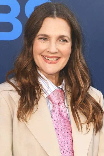 Drew Barrymore arrives at the CBS Fest 2025 at Paramount Studios