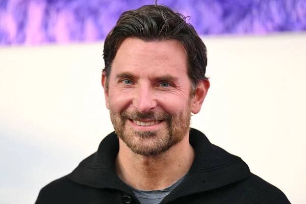 Bradley Cooper's Daughter Lea Excitedly Points Out her Dad's Character at IF Premiere