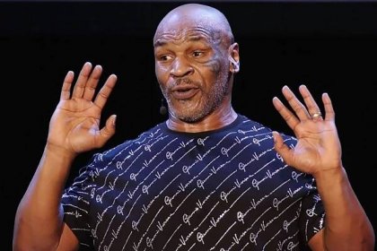 "No a co mi můžeš udělat": Mike Tyson si musel vzpomenout na mládí a uklidnit otravného cestujícího v letadle