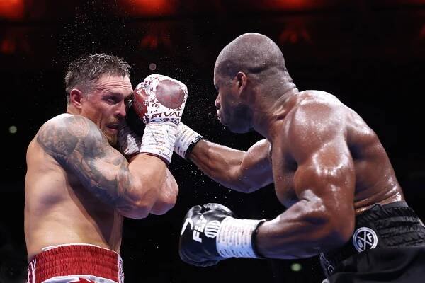 Boxing leads the way in the opinion of the talkSPORT co-host