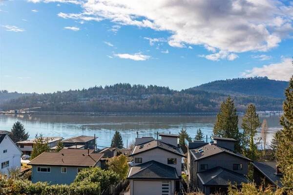 120 April Road, Barber Street, Port Moody  by Jordan Bosa Real Estate Advisor