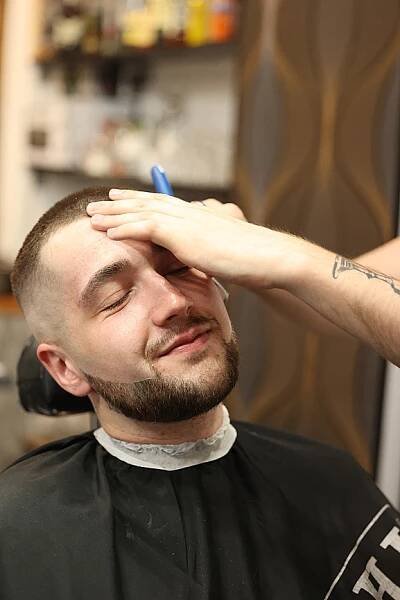 l (146) | BarberShop Smíchov