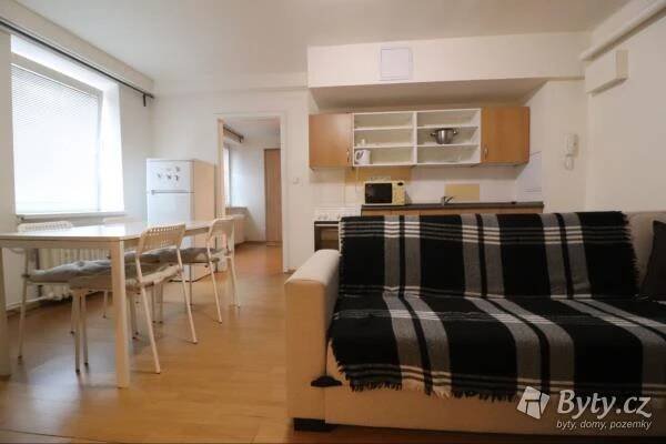 Pronájem bytu 2+kk, 46m2, Praha 6 - Veleslavín