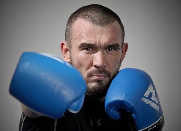 Vémola ze zápasu vycouval. Potřebuje vyhrát, tvrdí boxer Pejsar