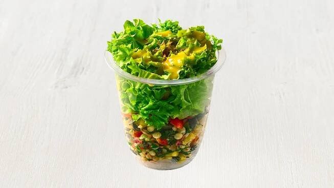 UGO Freshbar - OC Futurum Hradec Králové | Wolt | Delivery | Hradec Kralove