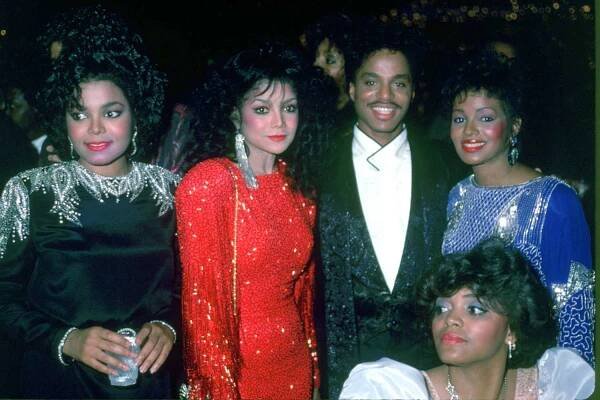 Janet Jackson, La Toya Jackson, Marlon Jackson and Rebbie Jackson