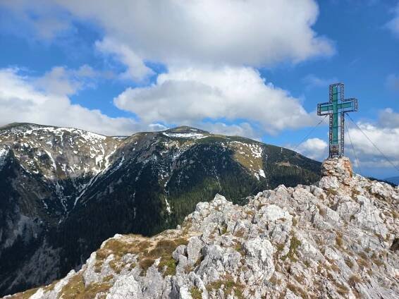 Trek na horu Krummbachstein v sousedství Scheebergu