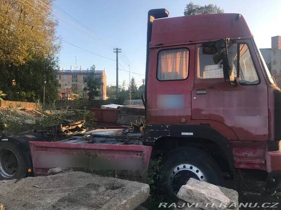 Tahač LIAZ 18.33