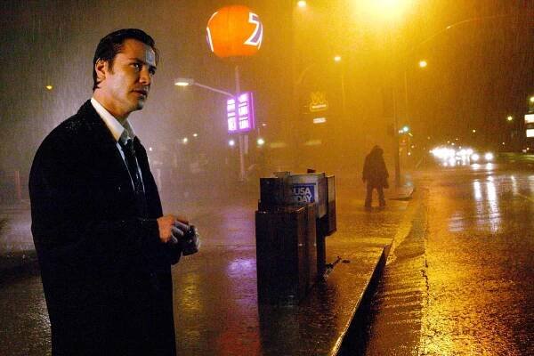 Keanu Reeves Says He's 'Aching' to Reprise Constantine Role as He and Director Tease Sequel 20 Years Later