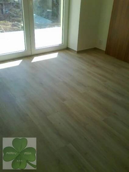 Výměna vinylové podlahy RD v Nýřanech 1