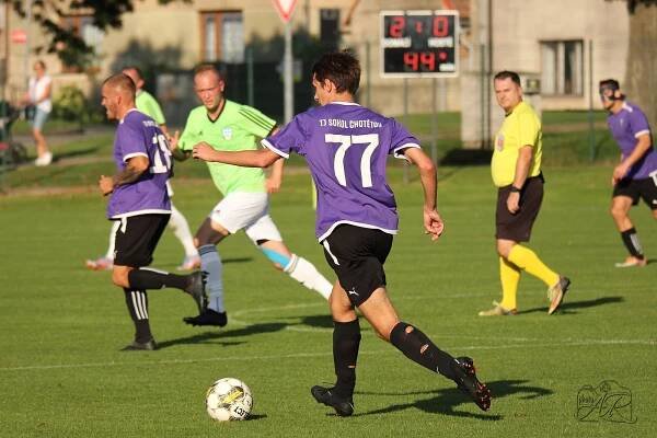 Chotětov nebrzdí, jeho nová zbraň promluvila i v pátém podzimním utkání