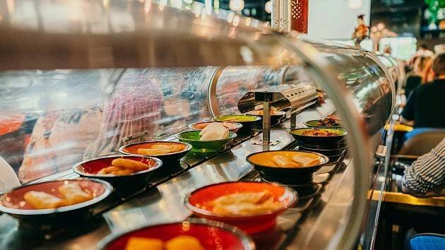 Running sushi v Teplicích? Bude o něco později, než se očekávalo