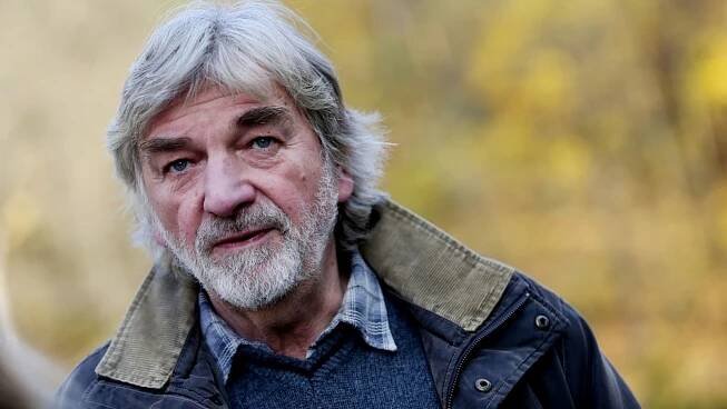 Temná minulost herce Kratiny. Přetrpěl emigraci dcery i komunistické vězení, štěstí ale našel