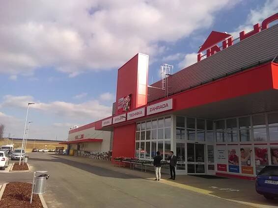 Obchodní centrum UNI HOBBY Svitavy