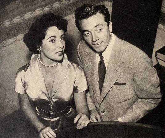 Category:Vic Damone - Wikimedia Commons
