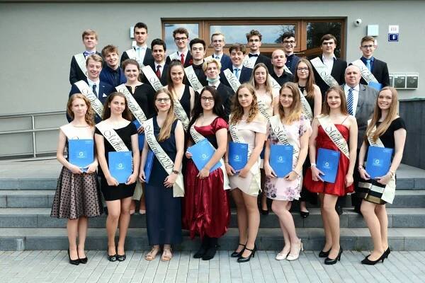 Gymnázium Blansko - oficiální stránky